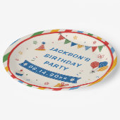 カラフルな小学校の誕生日パーティー ペーパープレート (アングル)