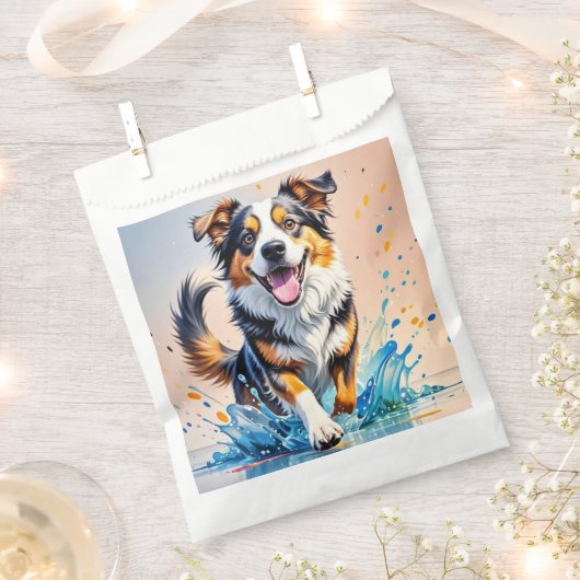 カラフルな巨大な幸せな遊び心のある面白い犬が、ピチャッと音を立てて水しぶきを上げる フェイバーバッグ (クリップ留めされた状態)