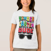 カラフルな幼稚園のデザイン クールな学校の雰囲気 トライブレンドＴシャツ (正面)