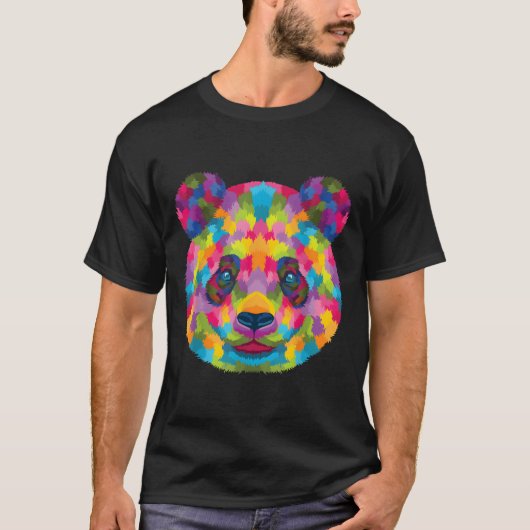 カラフルな幾何学模様のパンダの頭の動物の熊 Tシャツ (正面)