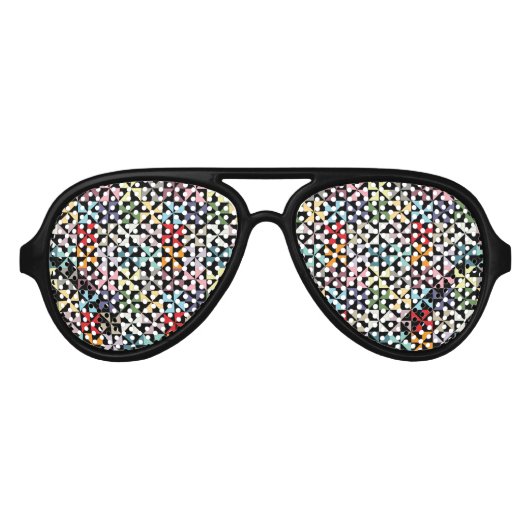 カラフルな幾何学的なコマのような黒 アビエーターサングラス (正面)