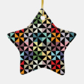 カラフルな幾何学的なコマのような黒 セラミックオーナメント (裏面)