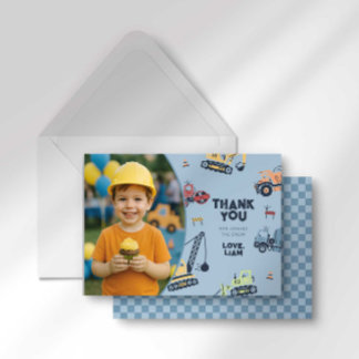 カラフルな建設トラックの誕生日お礼メッセージ サンキューカード