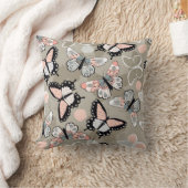カラフルな手描きの蝶 クッション (ブランケット)