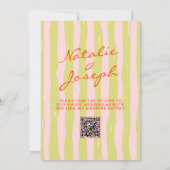 カラフルな手書きのピンストライプQRコードウェディング 招待状 (裏面)