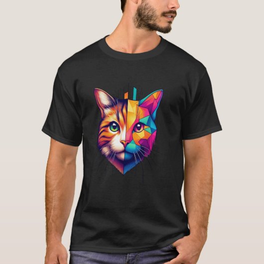 カラフルな抽象的な子猫の半顔かわいい幾何学模様 C Tシャツ (正面)