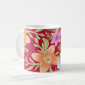 カラフルな春の花柄、ラズベリーピンク コーヒーマグカップ (正面左)