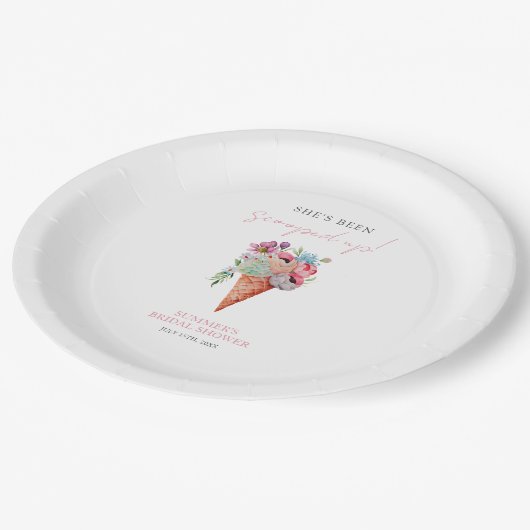 カラフルな水彩アイスクリームのウェディングシャワー ペーパープレート (アングル)