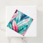 カラフルな水彩画の羽のモチーフが描かれたギフトタグ フェイバータグ (インサイチュ)