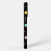カラフルな水玉モノグラム iPhoneケース (右側面)
