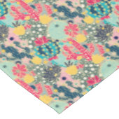 カラフルな水玉模様のサボテンパターン テーブルクロス (アングル)