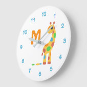 カラフルな漫画のキリンおよび蝶モノグラム ラージ壁時計 (傾斜)