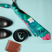 カラフルな熱帯の花と葉　夏