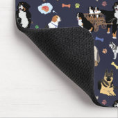 カラフルな犬パターン マウスパッド (コーナー)