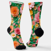 カラフルな紙の花と蝶々 ソックス (傾斜あり)