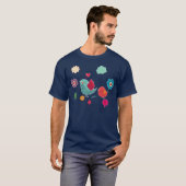 カラフルな花と可愛い小鳥 楽しい Tシャツ (正面フル)