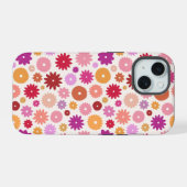 カラフルな花の繰り返しパターン iPhone 15ケース (裏面横)