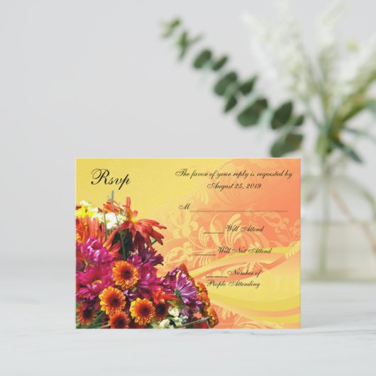 カラフルな花束 オレンジ/イエローデザイン インビテーションポストカード (スタンド正面)