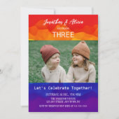 カラフルな虹の写真 子供たちとの合同誕生日 招待状 (正面)