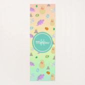 カラフルな虹の恐竜の卵の子供用ヨガマット男子名前入りモノグラム ヨガマット (裏面)