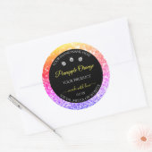 カラフルな虹の輝きとブラックの製品ラベル ラウンドシール (封筒)