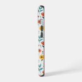 カラフルな野生の花のデザイン iPhone 15ケース (左側面)