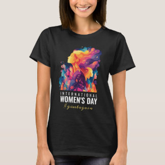 カラフルな顔のアブストラクト 女性の日 | IWD Tシャツ