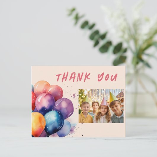 カラフルな風船 子どもの誕生日写真 ありがとう ポストカード (スタンド正面)