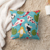 カラフルな魚が目を引く装飾 クッション (ブランケット)