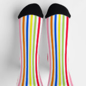 カラフルな鮮やかなストライプ柄デザイン ソックス (上部)