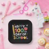 カラフルな100日目の学校の鉛筆とリンゴ ペーパープレート (パーティー)