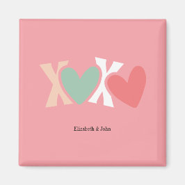 カラフルな「XOXO」バレンタインデー マグネット