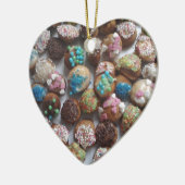 カラフルの小さなお誕生日ケーキ,食べ物,パーティーケーキ セラミックオーナメント (左)