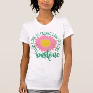 カラフルひまわり感動的引用文 Tシャツ