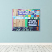 カラフルようこそ島の看板Carribean キャンバスプリント (インサイチュ (ウッドフロア))