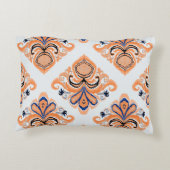 カラフルイカットパターンのヴィンテージスタイル。エレガント アクセントクッション (裏面)