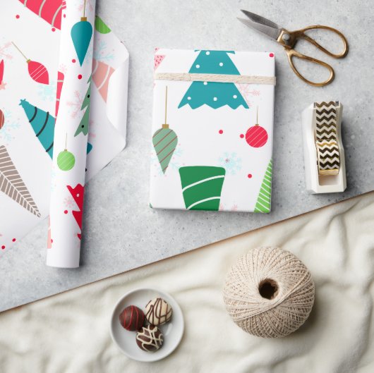 カラフルイラストレーションの可愛い子供へ木 ラッピングペーパー (クラフト)