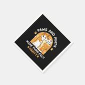 カラフルオクトーバーフェストキャットパーティー – ポーズとパイント スタンダードカクテルナプキン (角)