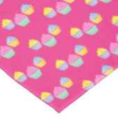 カラフルカップケーキパターン誕生日パーティーのテーブルクロス テーブルクロス (アングル)