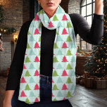 カラフルクリスマスツリーパターンホリデー スカーフ<br><div class="desc">このフェスティバルのシフォンのスカーフは、おもしろいとカラフルのクリスマスツリーのパターンを示し、光の背景にピンク、緑、青の木を交互に配置する。休日のお祝いに最適な、このスカーフはよくはしゃぐ冬の衣装にtouchを追加する。軽いシフォンで作られ、柔らかく通気性があり、数ヶ月の間の重ね合わせに最適クールである。あなたはにクリスマスパーティーに向かうか、季節の衣装を明るくしたいかにかかわらず、このスカーフは陽気でアクセサリースタイリッシュである。それはまた、素晴らしい休日の贈り物を作る。</div>