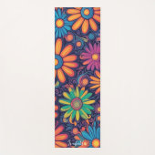 カラフルデイジーの花の素朴なサイケデリック模様 ヨガマット (正面)