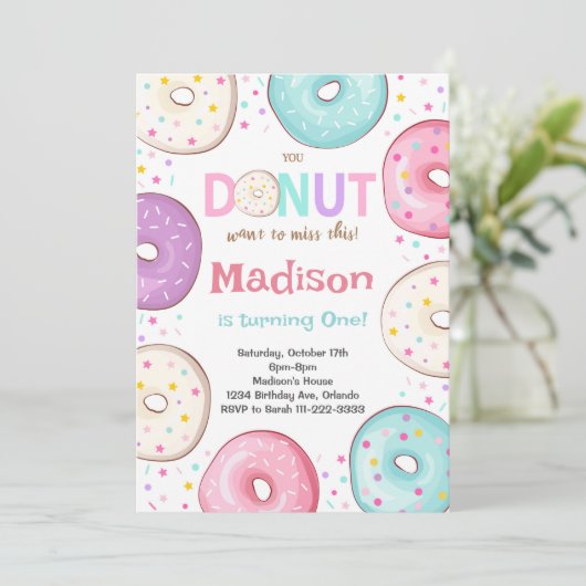 カラフルドーナツ振りかける子供の誕生日招待状 招待状 (スタンド正面)