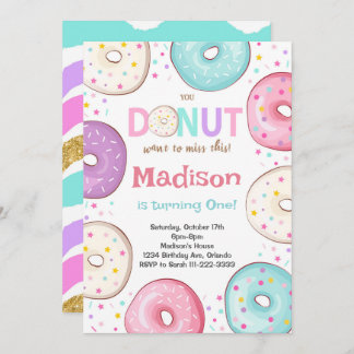 カラフルドーナツ振りかける子供の誕生日招待状 招待状