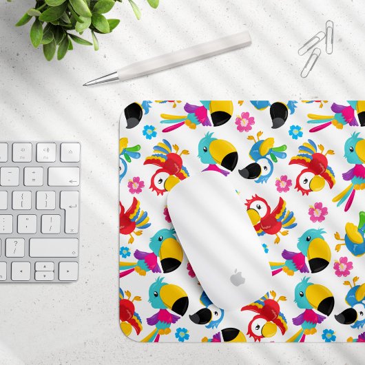 カラフルニンジン、熱帯のニンジン、鳥、花 マウスパッド