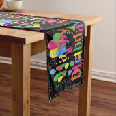 カラフルハッピーバースデーパーティーテーブルランナー ショートテーブルランナー (インサイチュ)