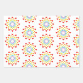 カラフルハートのまわりにハート ラッピングペーパーシート (正面3)