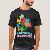 カラフルパズルピース 不完全な美しさ Tシャツ (正面)