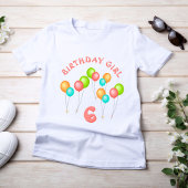カラフルパーティーバルーン誕生日ガール Tシャツ