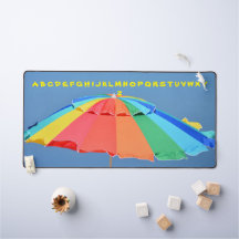 カラフルビーチ傘の写真遊または