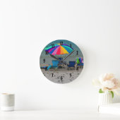カラフルビーチ傘チェアフロリダシーン ラウンド壁時計 (ホーム)